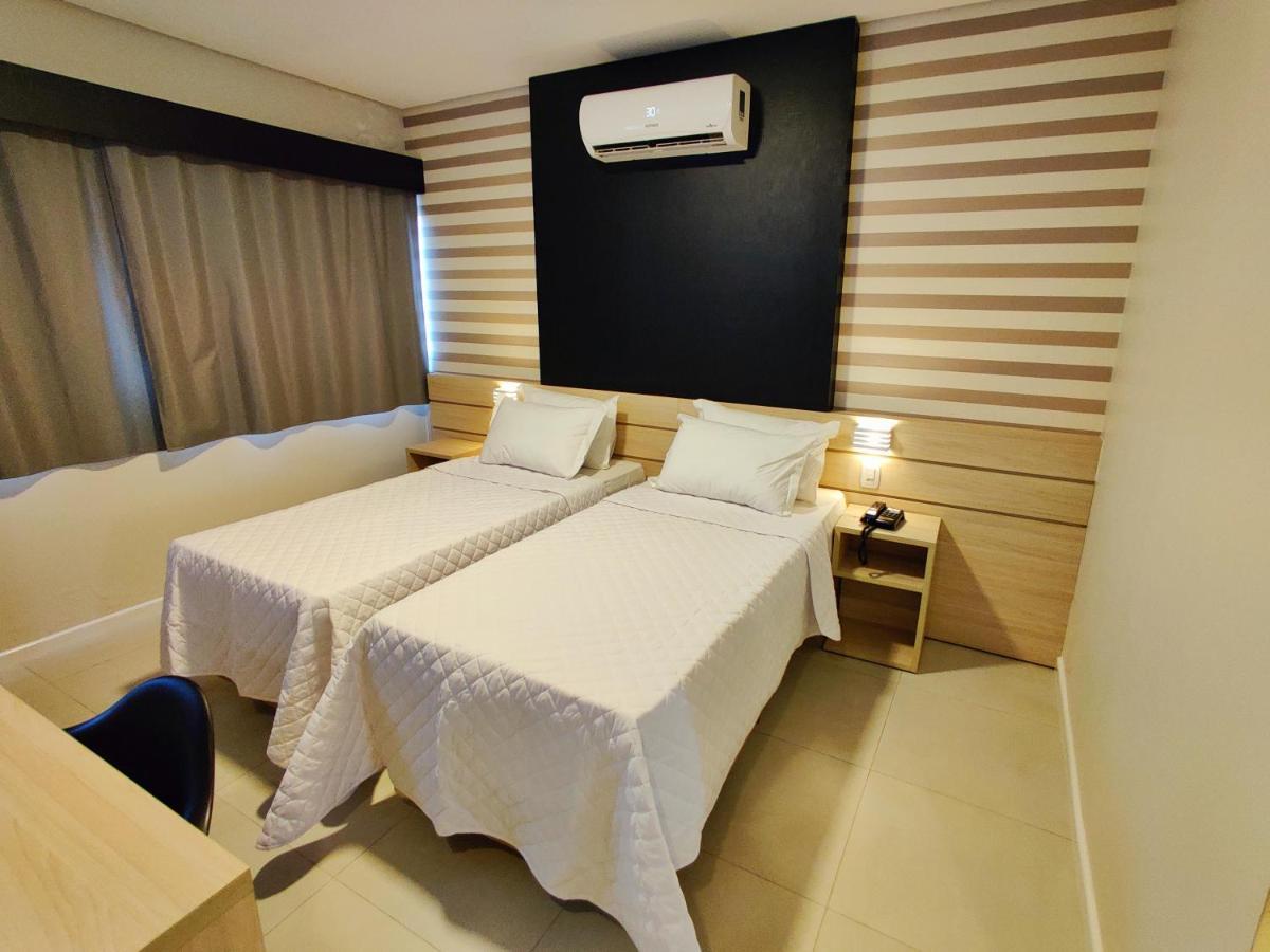 Mogano Express Hotel- Eletroposto Hotel Chapeco